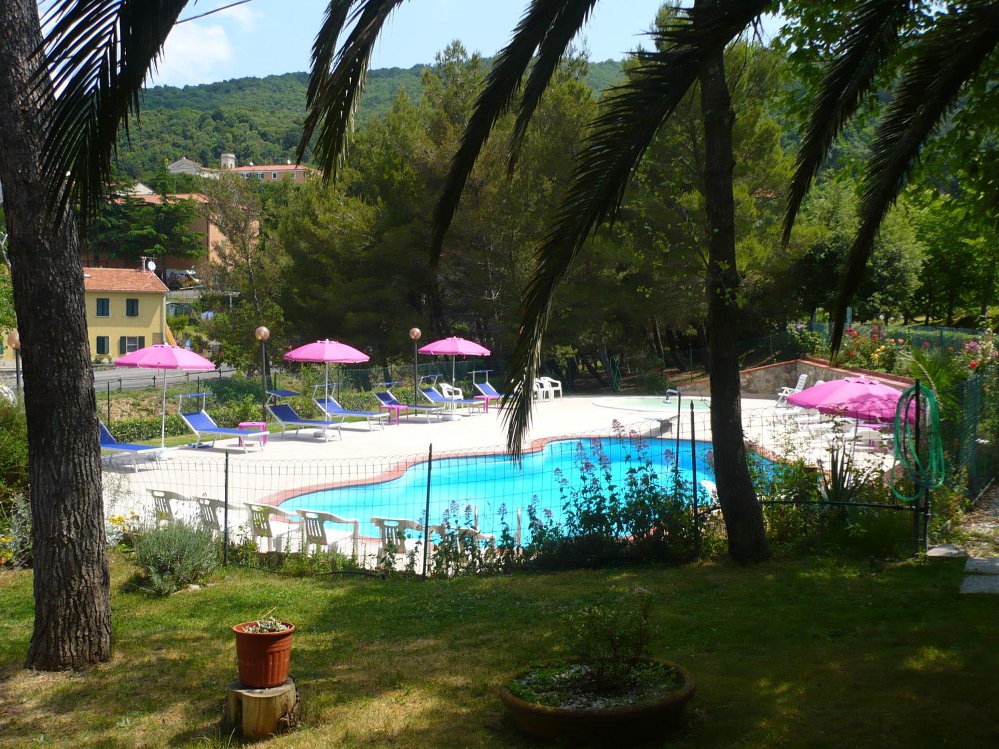 Hotel Il Poggetto Castellina Marittima Exteriér fotografie