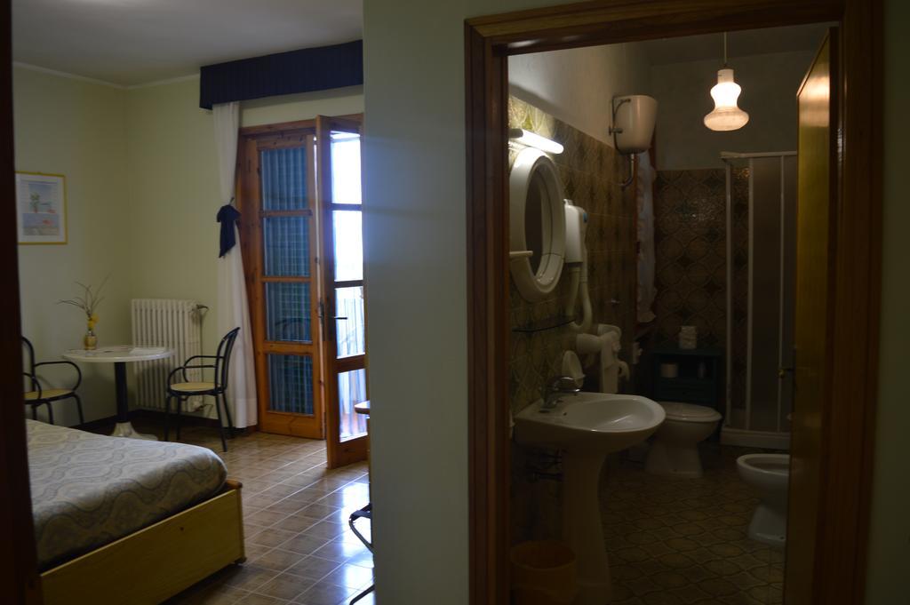 Hotel Il Poggetto Castellina Marittima Exteriér fotografie